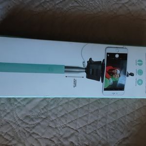 Brand new Selfie Stick - extends almost 3ft.